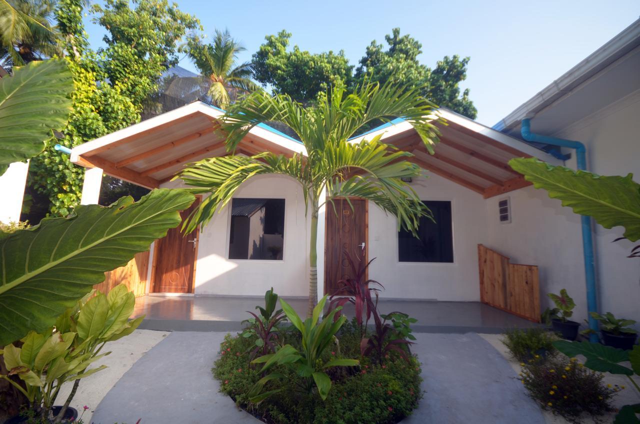 Resten Inn Thoddoo Exterior photo